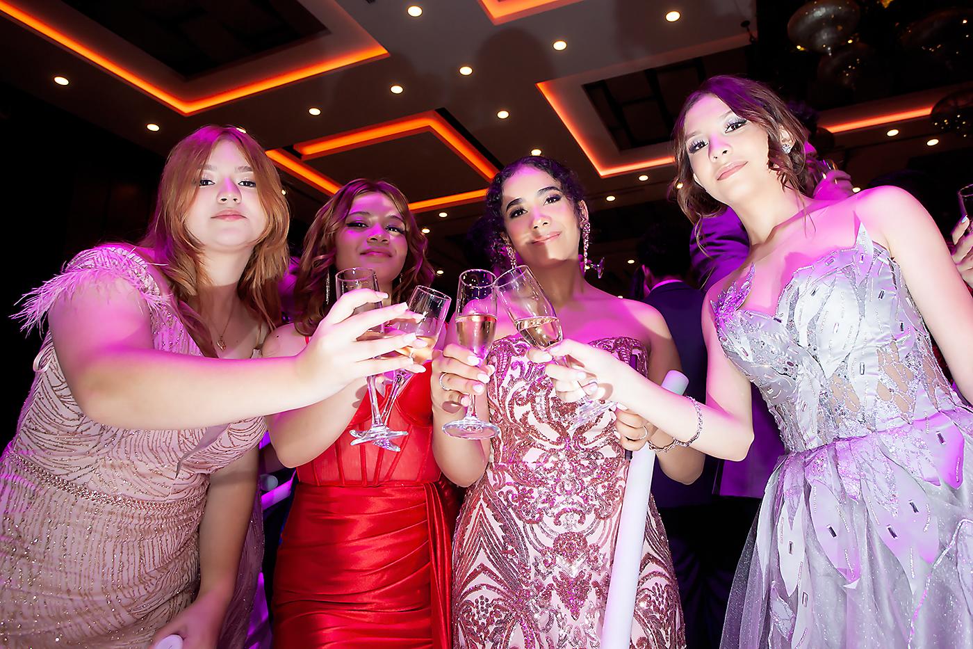 Fiesta de la prom 2024 de Kiddy Kat &amp; Morazzanni