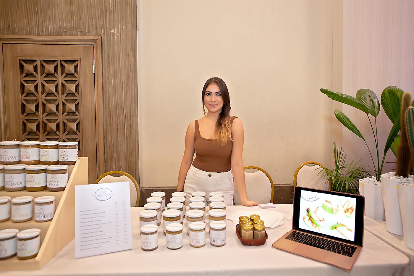 Ginna Pérez de Media Fruta.