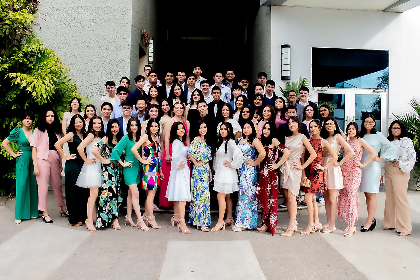 La generación 2023 de Saint Peter‘s Academy inició el año escolar con un fraternal encuentro de mañanita, al que asistieron más de 80 alumnos. La cita se realizó en el salón San Pedro 2 del hotel Copantl &amp; Convention Center. 