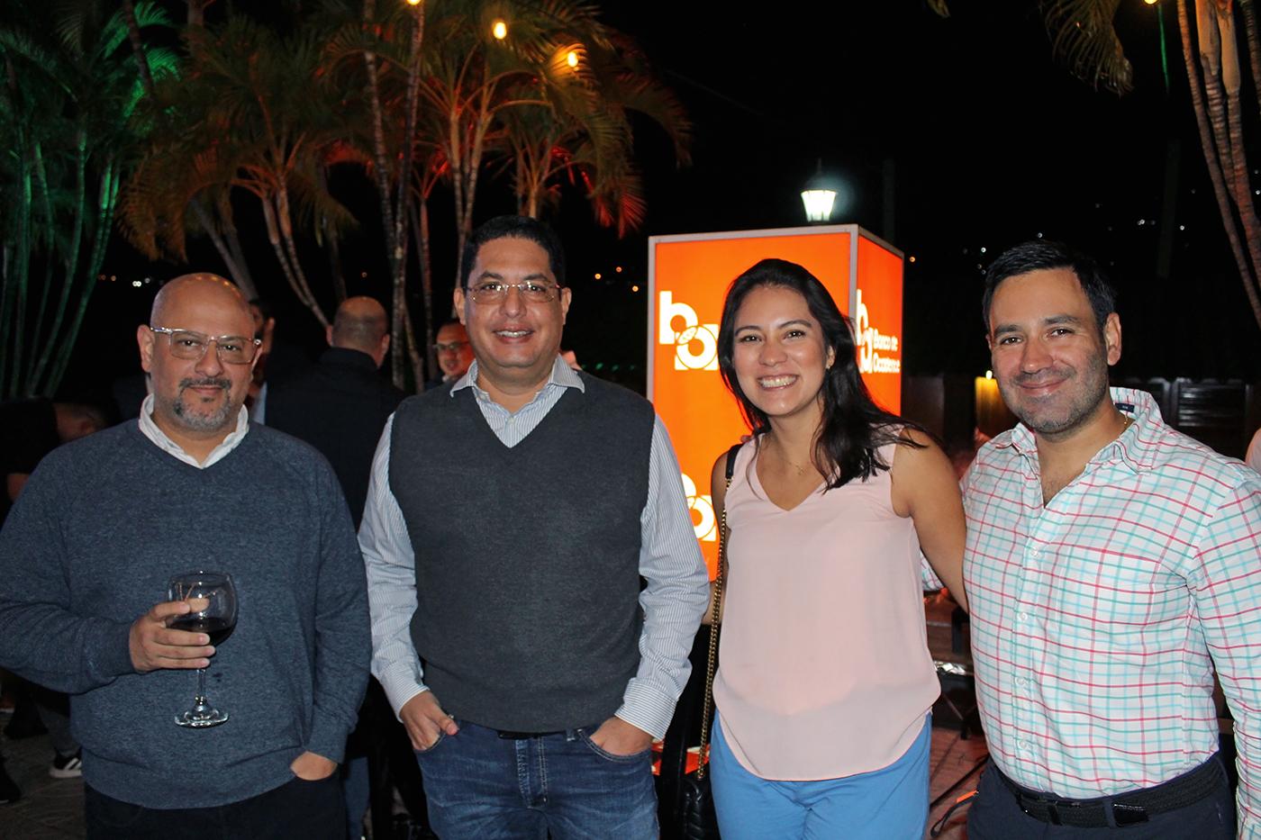 Leonardo Javier, Alberto Chahin, Lourdes de Erazo y Dido Erazo.
