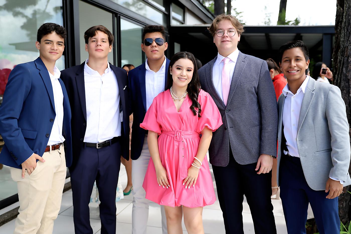 Gabriel Sussman, Diego Plazaola, Diego Baquis, María Fernanda Torres, Bill Santos y Carlos Zelada