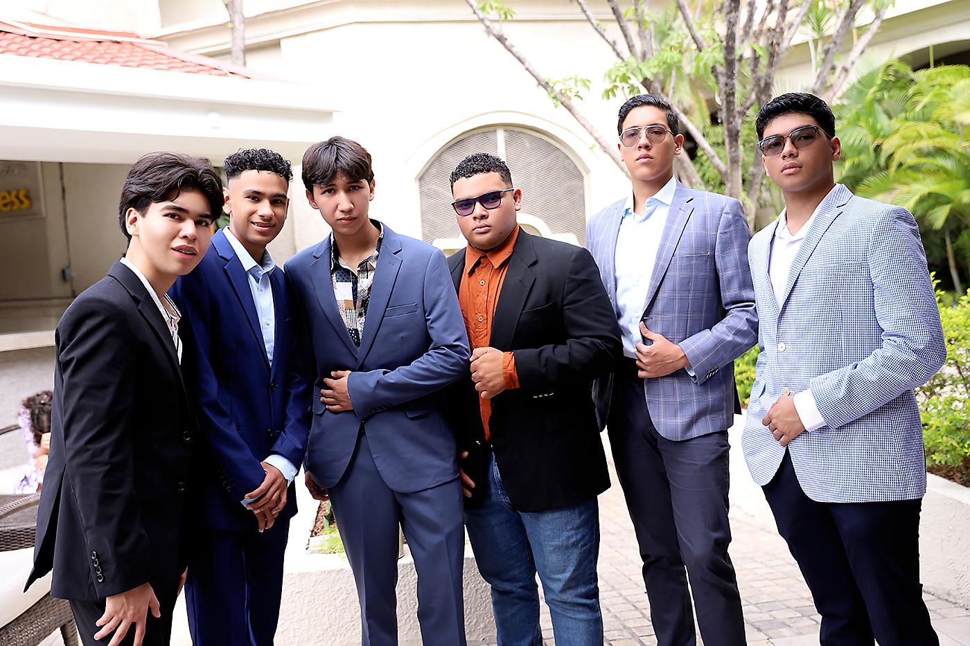 Josué Cruz, Kenneth Irula, Elvin Solís, Robert Ramos, Manuel Venegas y Joshua Carrasco.