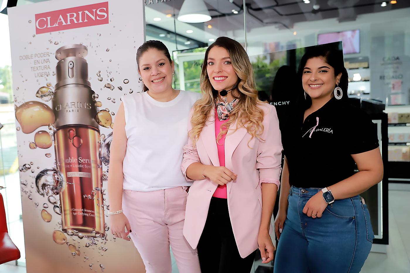 Melissa Cáceres, Sofía Clare y Carol García. 