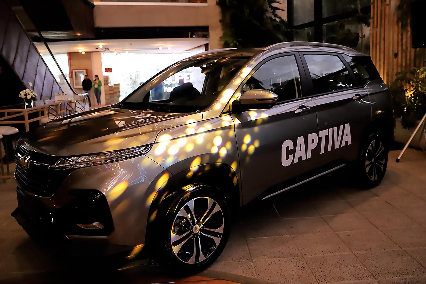 La Chevrolet Captiva ofrece un excelente rendimiento por cada litro de gasolina, junto con la respuesta dinámica que siempre has deseado. 