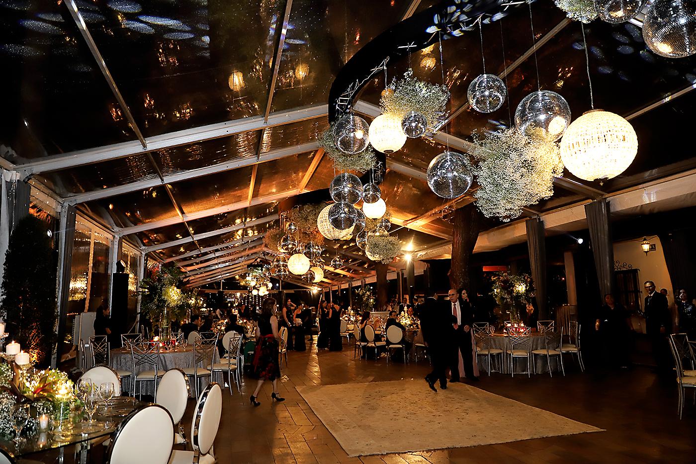 La decoración fue por musafloresyeventos