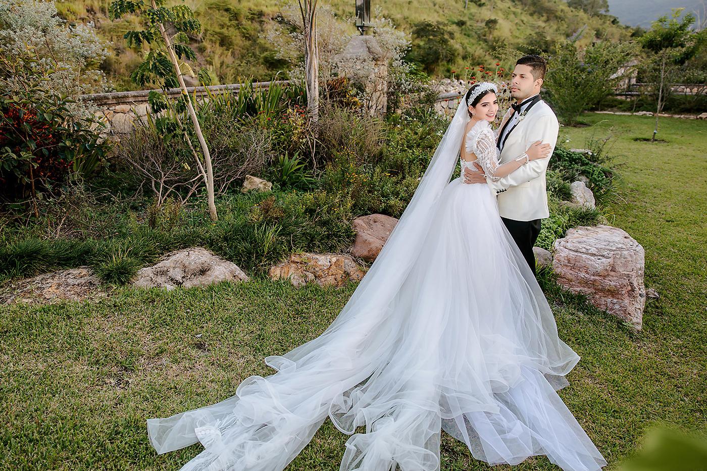 La boda de André Paz y Alejandra Alfaro