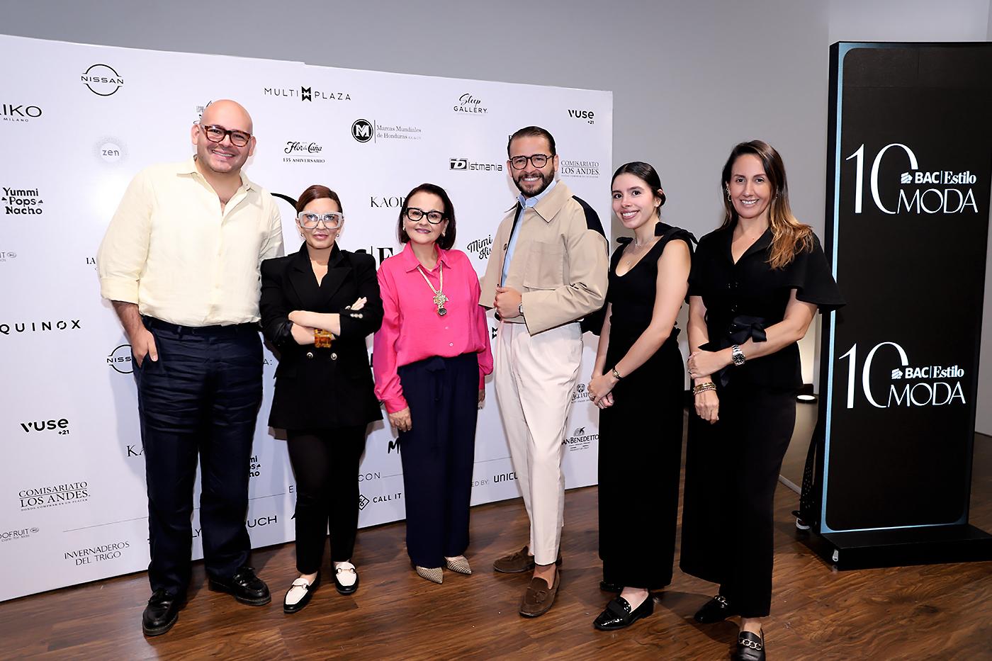 En el marco de BAC Estilo Moda 2025, se desarrolló el panel “Moda con propósito” en el Auditorio Leticia Ma Tay en UNITEC. Fue un espacio donde expertos en diseño, comunicación y sostenibilidad conversaron sobre el impacto de la moda responsable y sostenible, a la cual asistieron diseñadores hondureños y estudiantes de la carrera de Diseño de Modas.