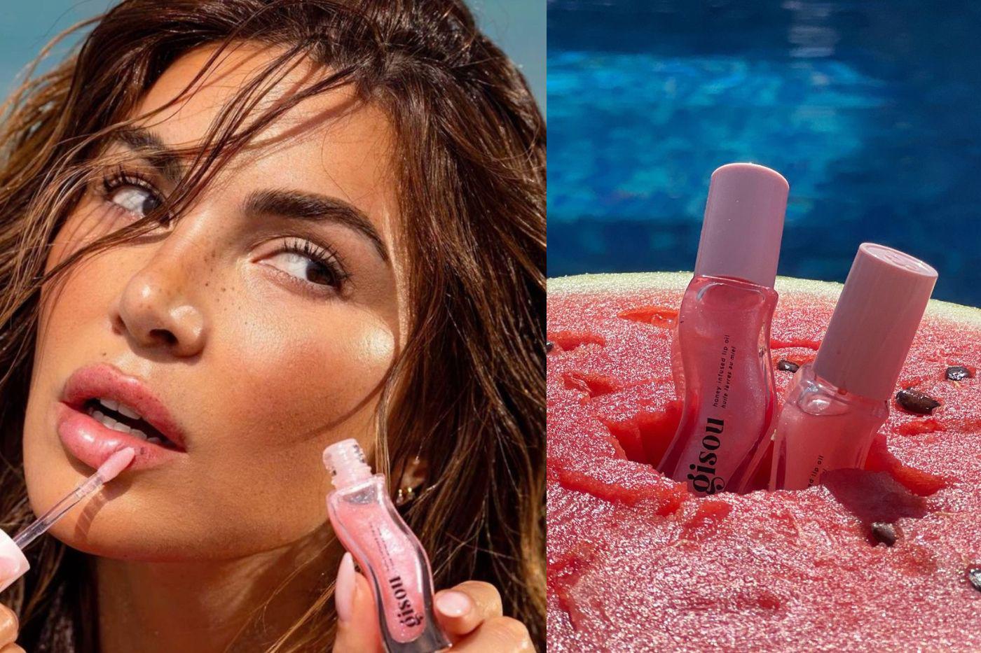 En los labios, lo ideal es apostar por texturas ligeras como bálsamos con color o glosses hidratantes, que aportan frescura inmediata y un acabado natural, además de ser fáciles de reaplicar durante el día.