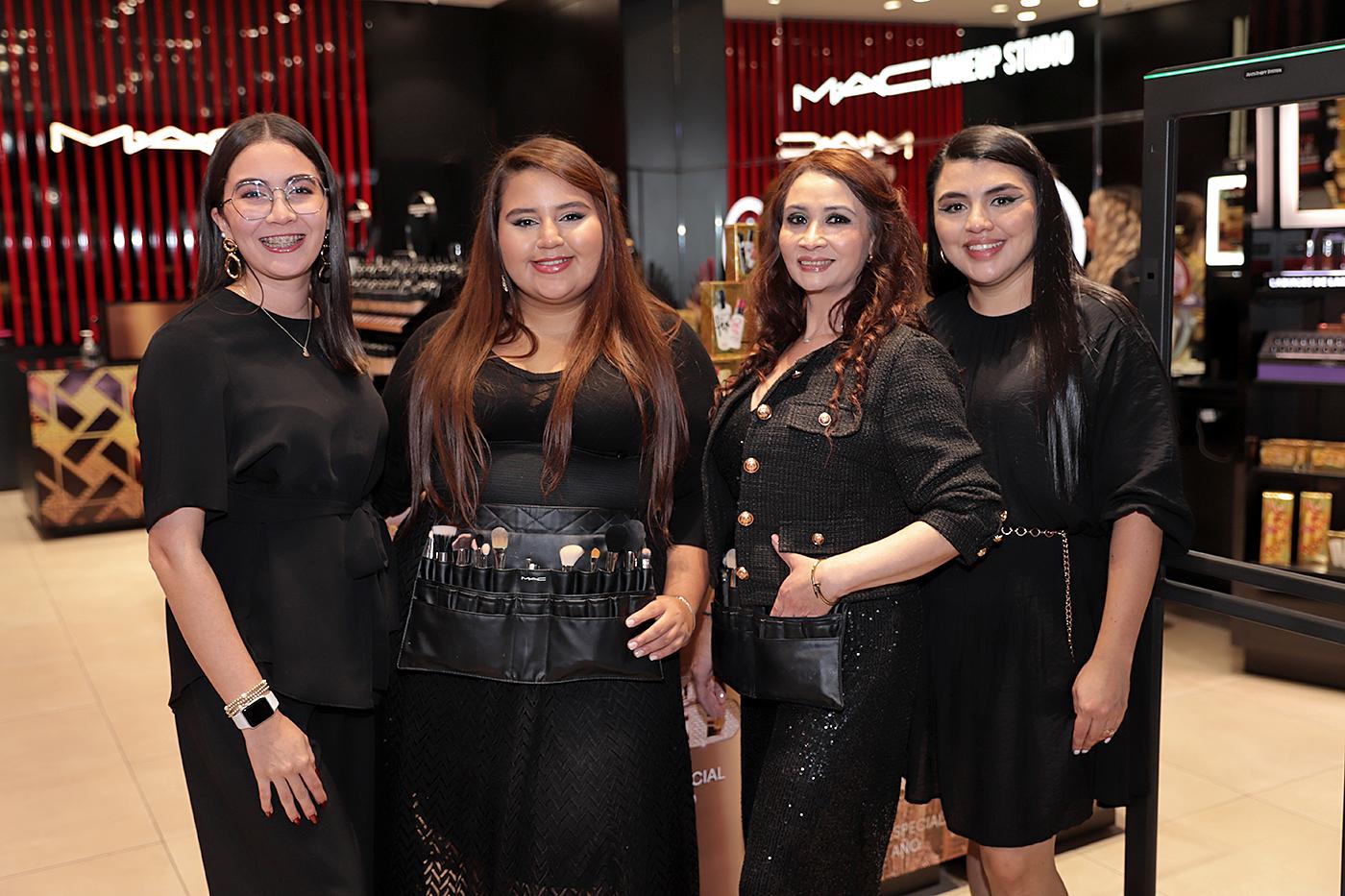 Maria Jose alvarado, Alejandra Cansino, Janina Ordóñez y Marcela Agüero.