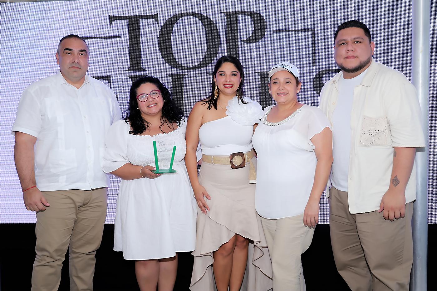 Top Sellers Awards 2023 en Roatán