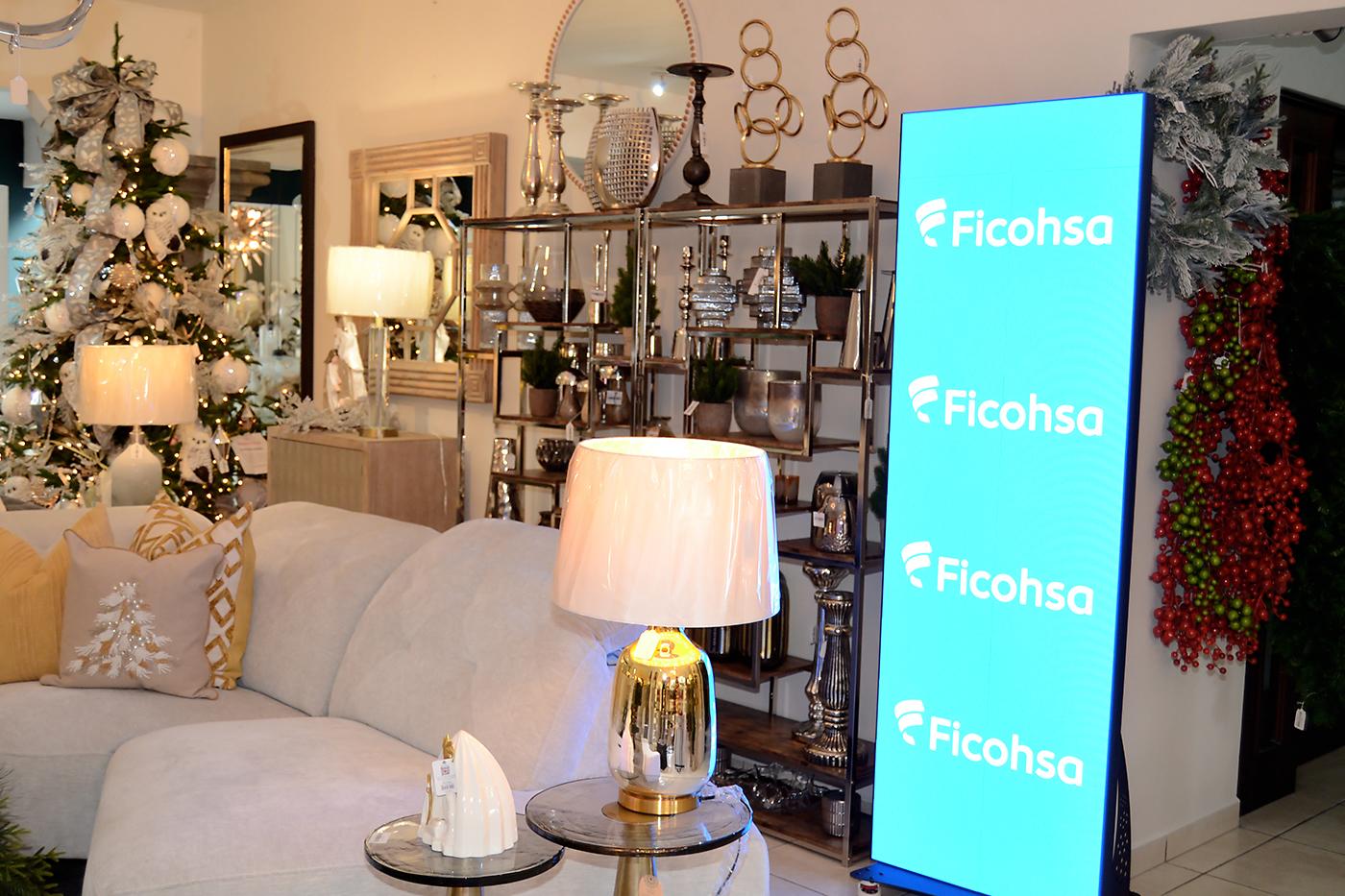 Banco Ficohsa y El Armario Home inauguran la Navidad