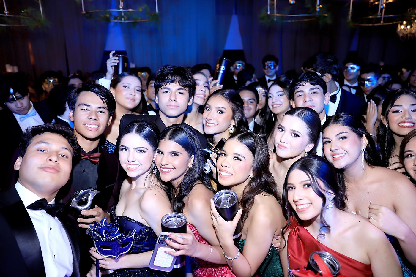 Fiesta de la prom 2025 de La Estancia School