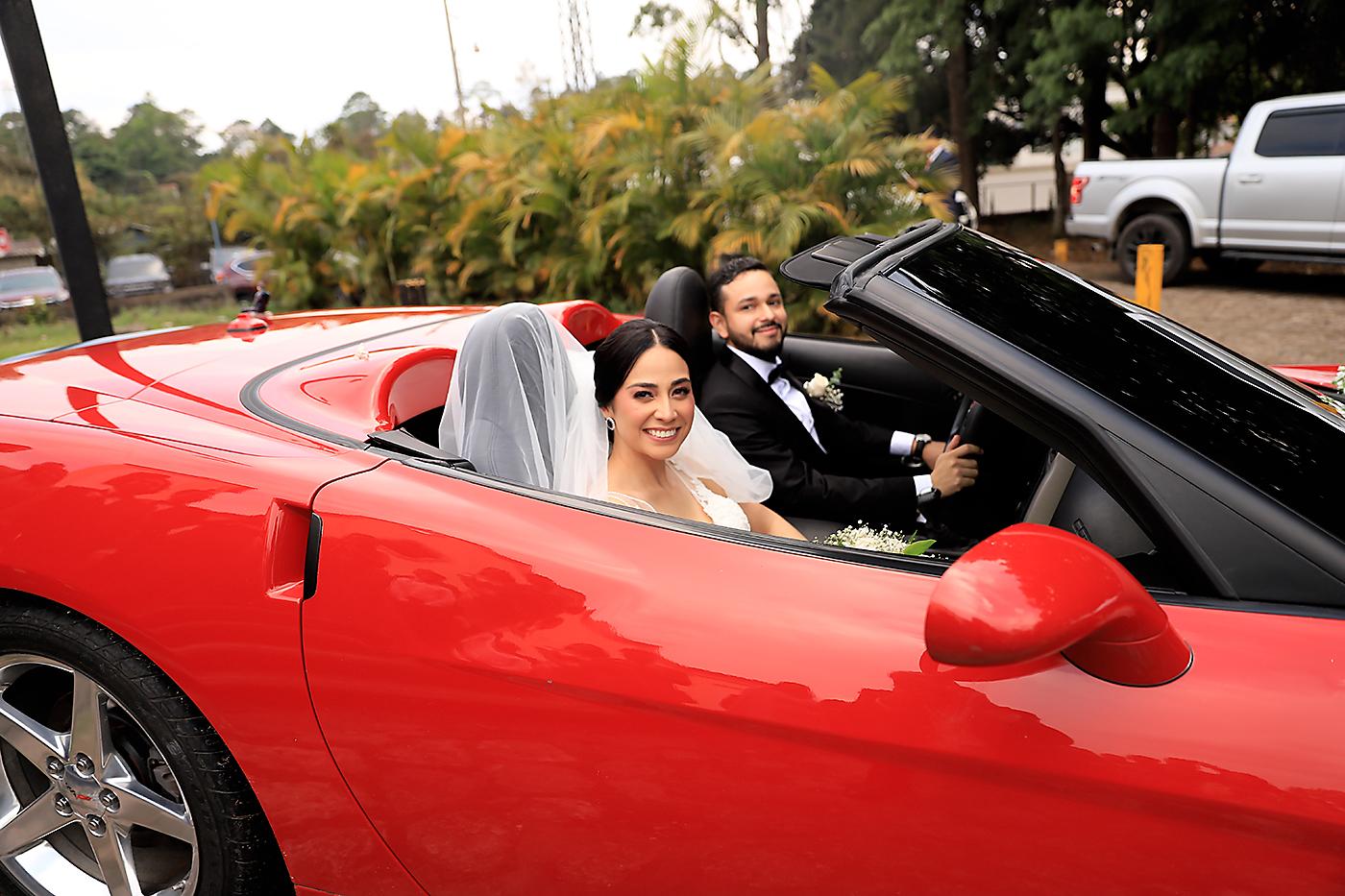 Así fue la boda de Michelle Clamer y Rolando Montero