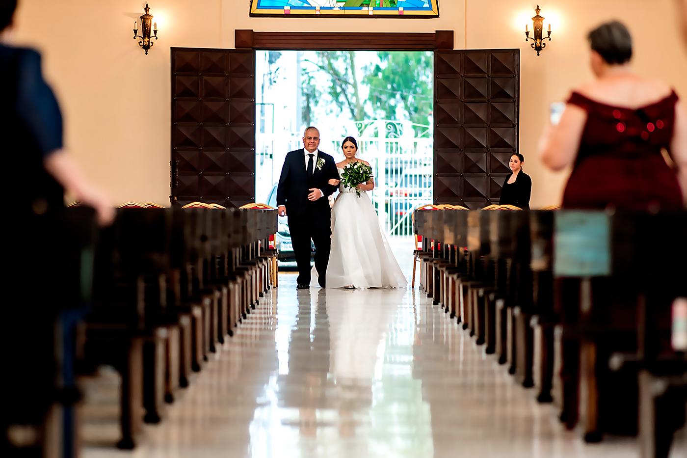 La boda de Elisa Rodríguez y André Calderón