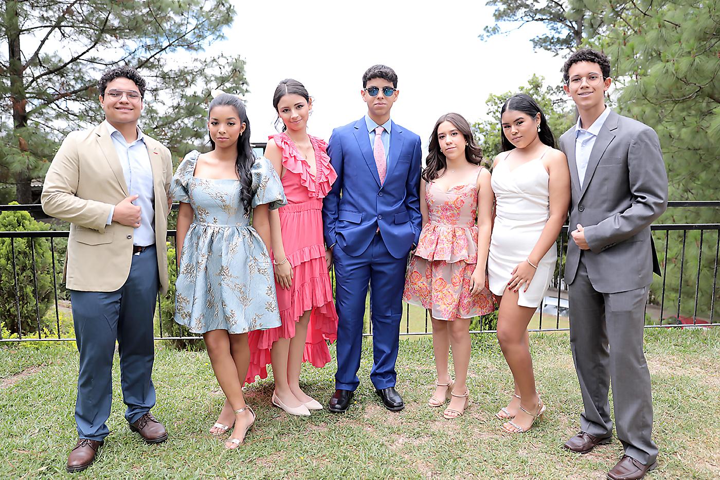 Marco Martínez, Mía Cano, Emily Falck, Rodrigo Hernández, Camila Villarreal, Ana Posas y Lenin Flores.