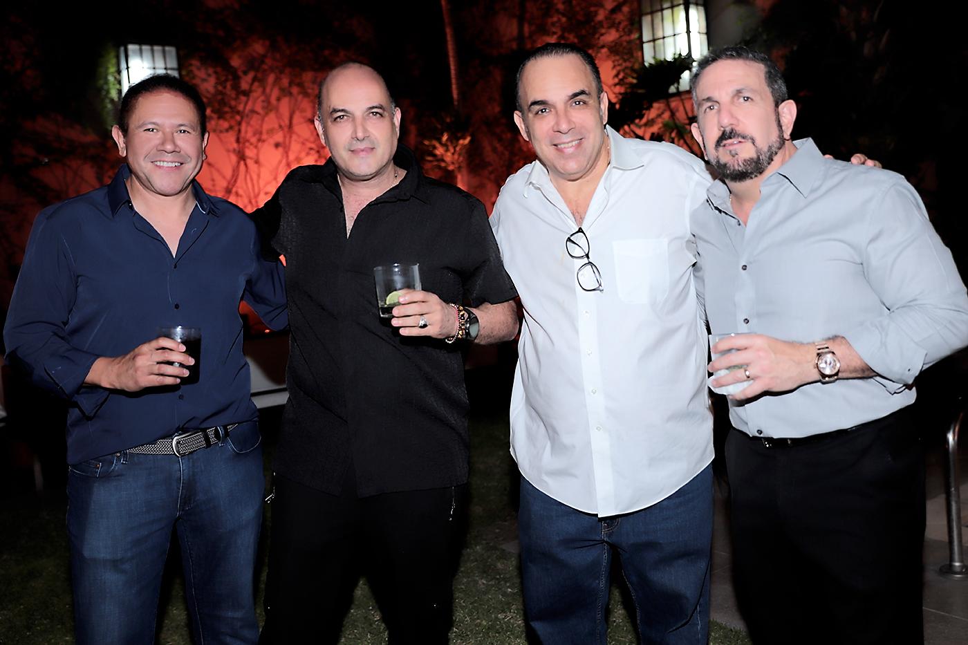 Darío Carrión, Jessy Massu, Fernando Lama y Héctor Abudoj.