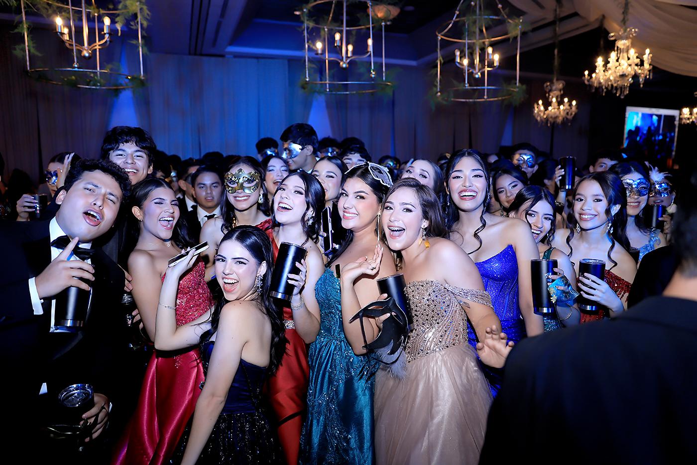 Fiesta de la prom 2025 de La Estancia School