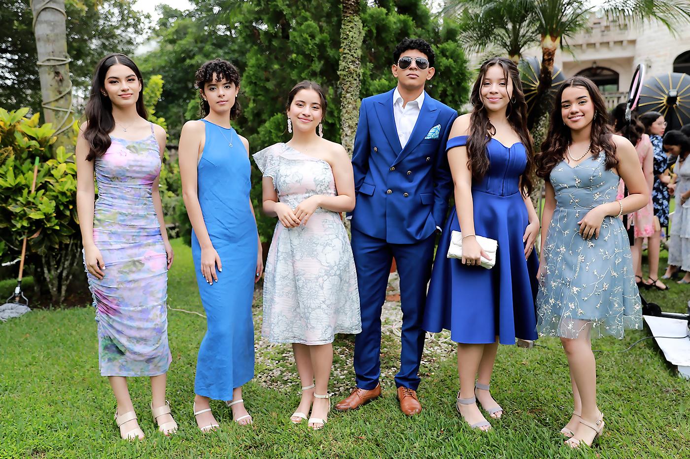 Gabriela Ponce, Emiliana Danay Leyva, Linda Varela, Carlos Romero, Adriana Polanco y Sofía Galeas.