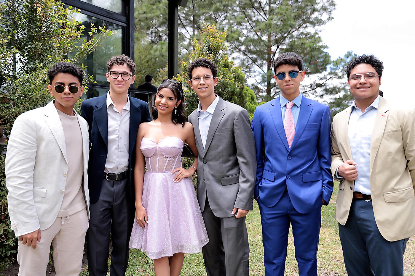 Gabriel Oliva, Diego Bellino, Celeste Maradiaga, Lenin Flores, Rodrigo Hernández y Marco Martínez. 