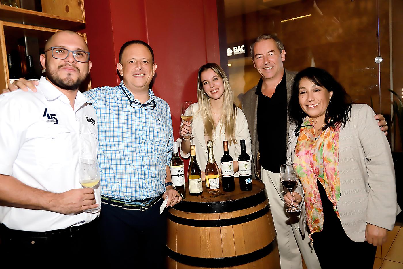 Kuattro y Wine &amp; Food Company presentan cata de vinos