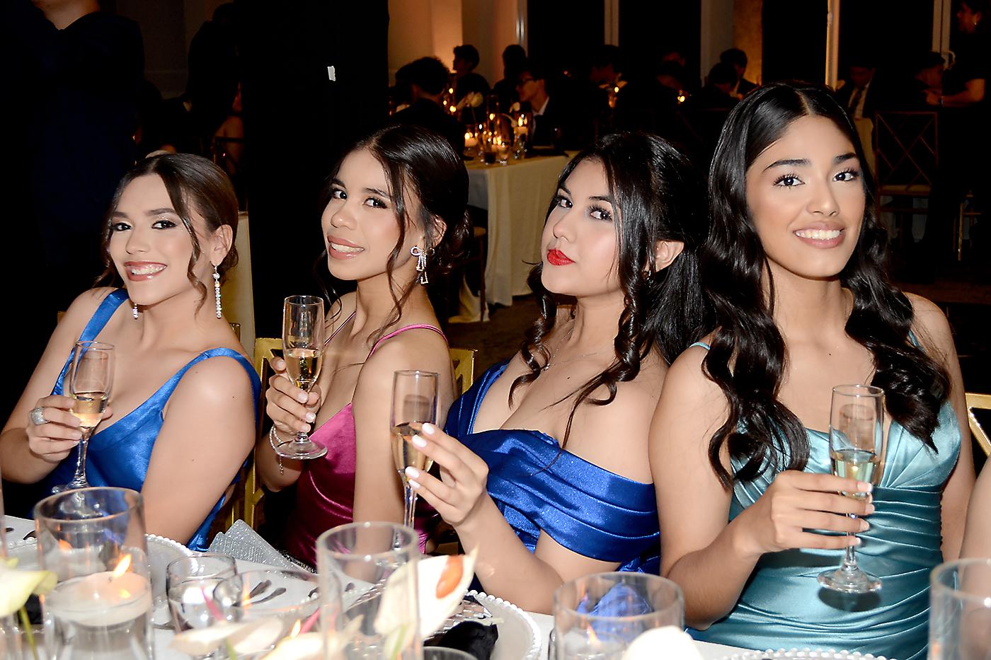 ,Eyby banegas , libertad palacios, Valeria fuentes y Ana Paula Ledezma