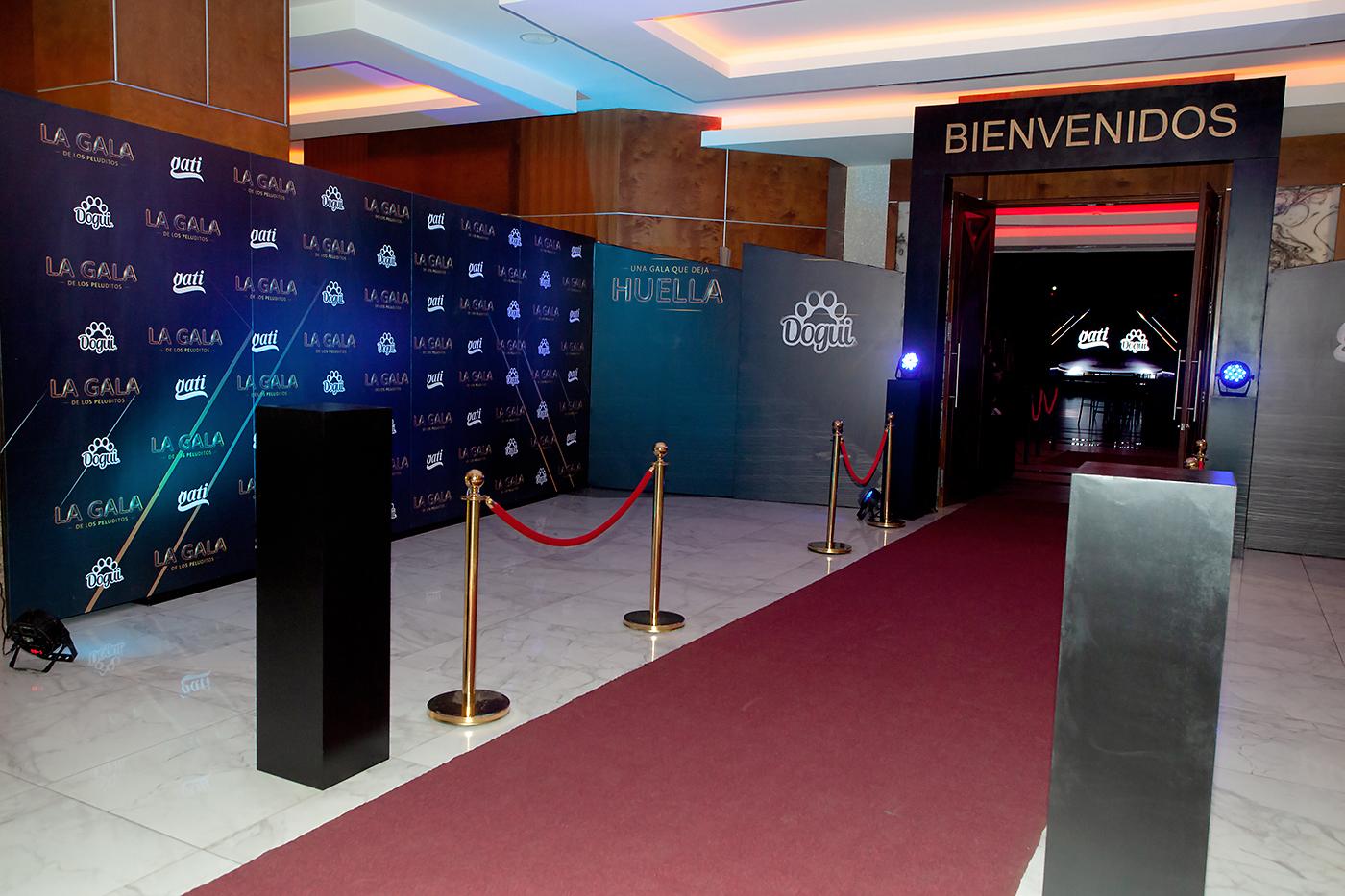 Así lució la entrada al salón Napoleón del Copantl Convention Center para la Gala de los Peluditos.