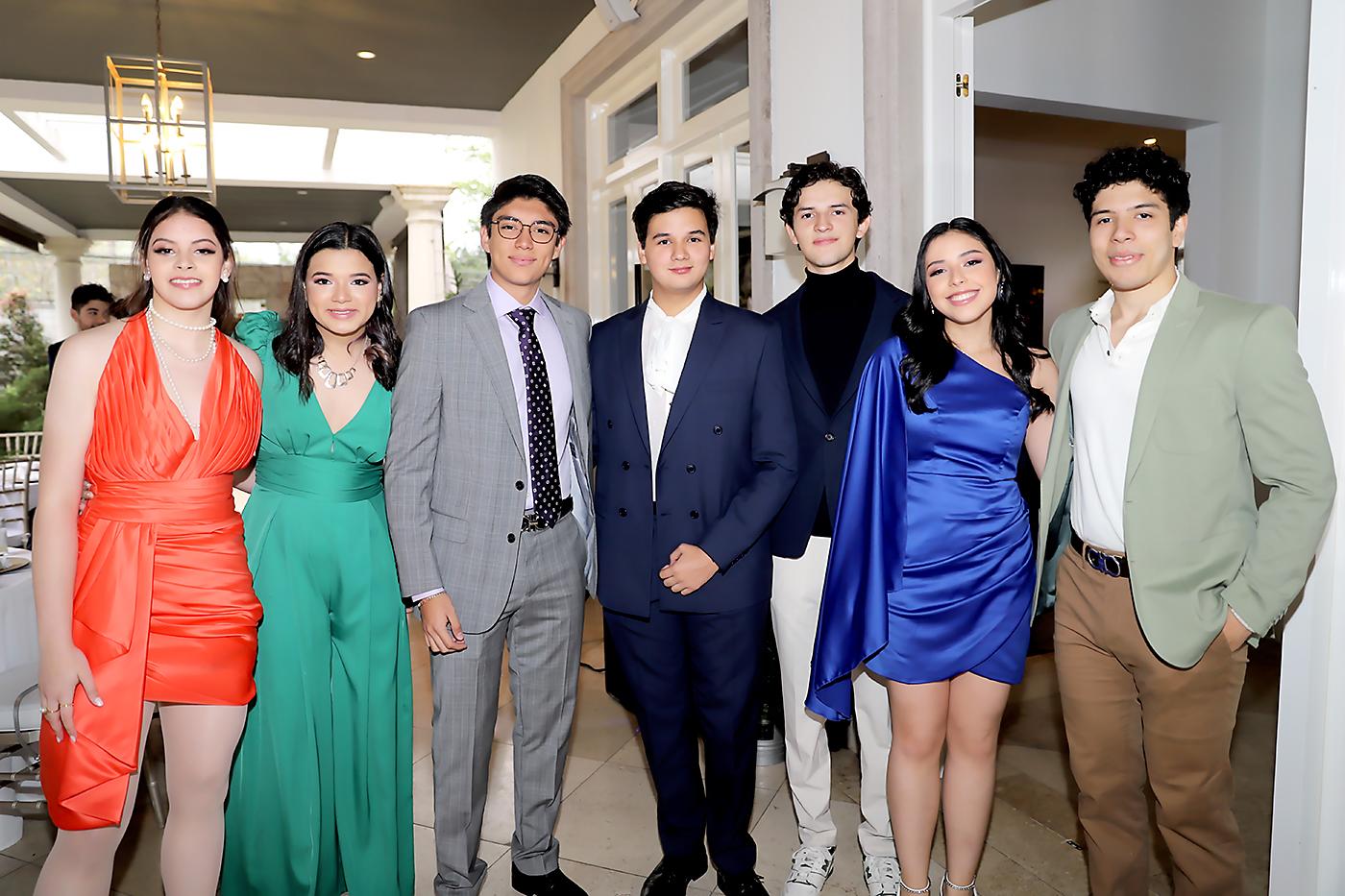 Tiara Morales, María Fernanda Luque, Marco Martínez, Gerardo Tabora, Josemilio Ramírez, Isabella Murillo y Danilo Velásquez