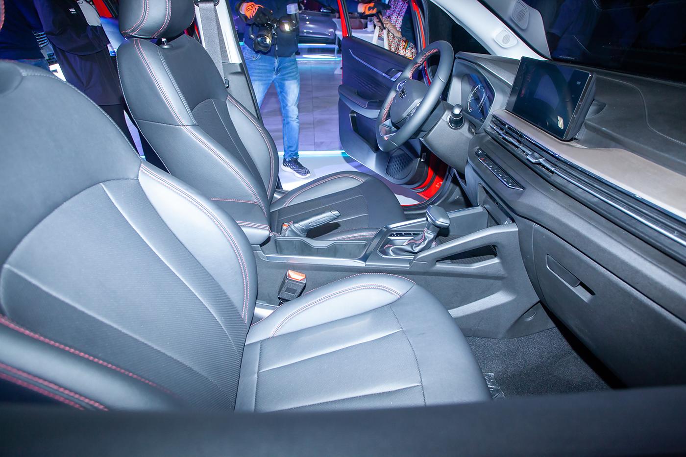Casa Jaar presenta tres modelos insignia de Geely