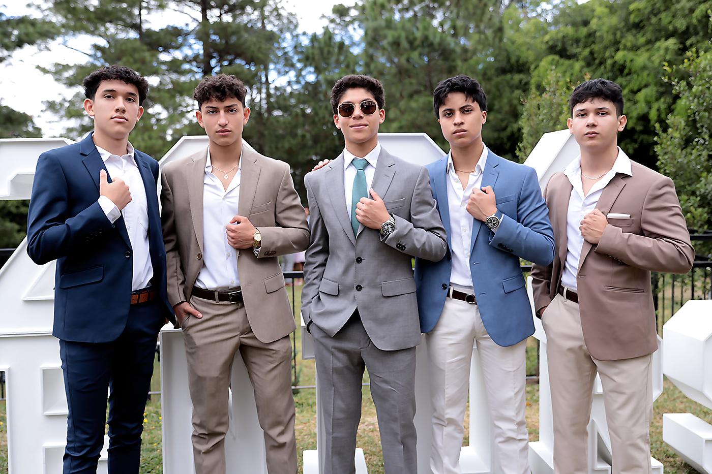 César Molina, José Escobar, Juan Hernández y Ángelo Rubí. 