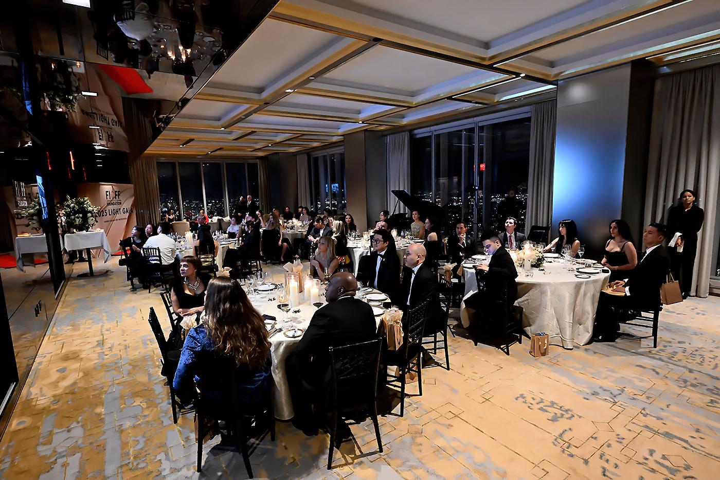 La gala se celebró en la Central Park Tower, con impresionantes vistas de New York