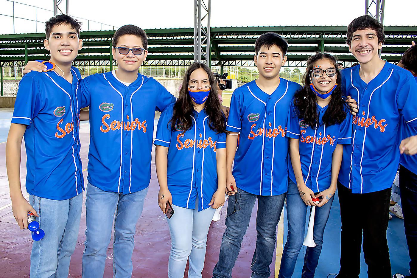Entrada triunfal de los Seniors de la Estancia School 2023