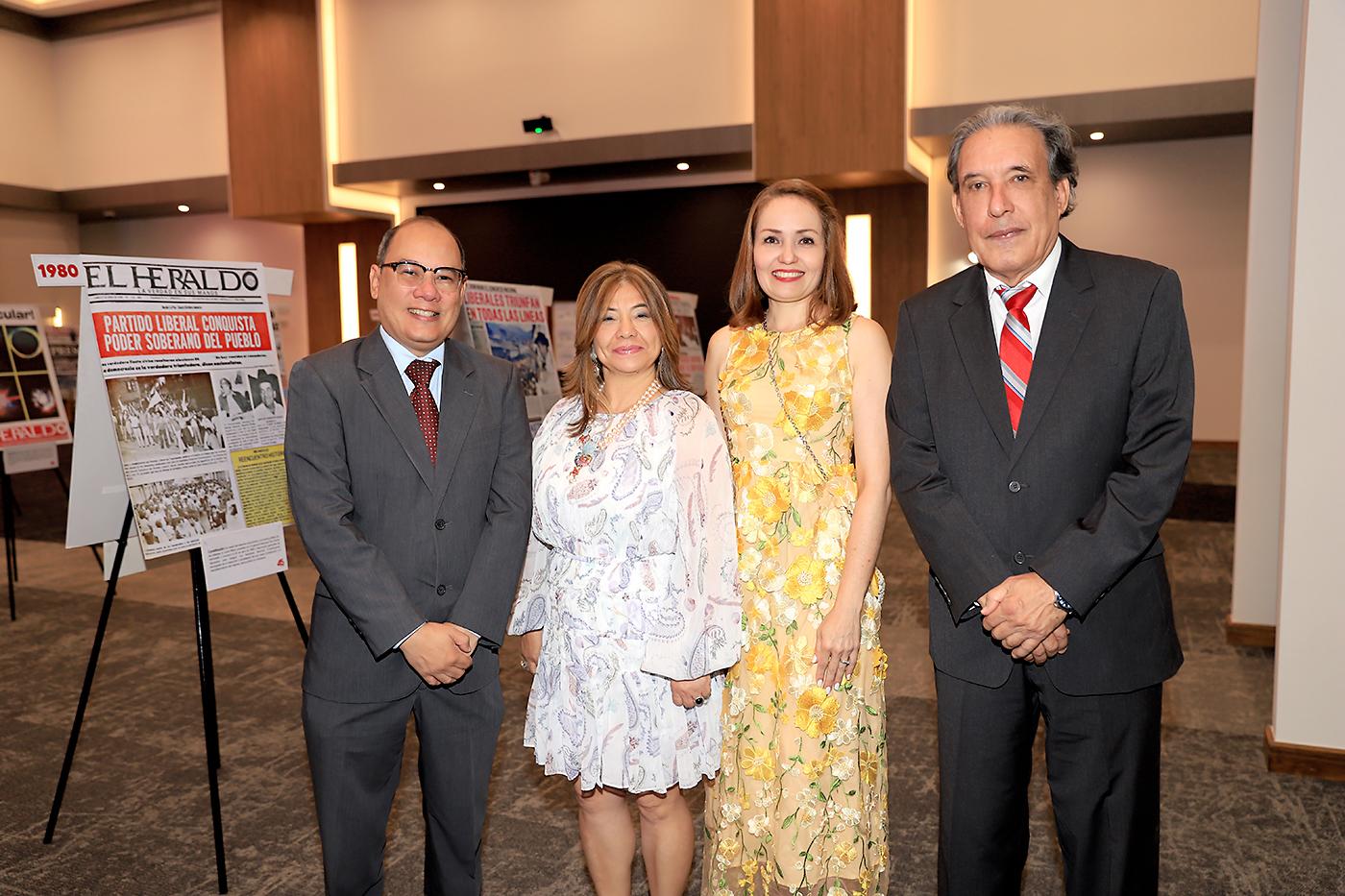 Mauricio Medina, Belkys Padilla, Rebeca Alvarado.