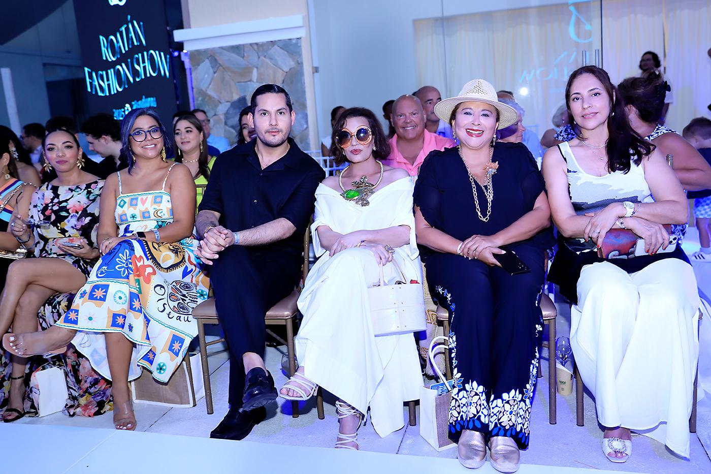 Los invitados al Roatán Fashion Show 2025
