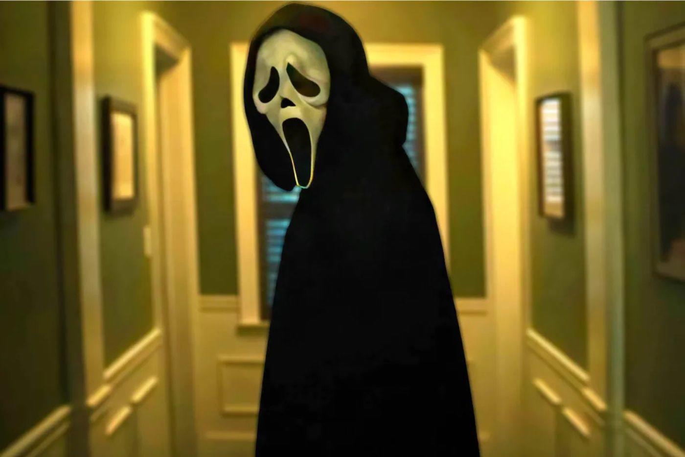 <b>Scream 7 - En cines - 28 de febrero</b>Tras su ausencia en Scream VI de 2023, Neve Campbell retoma su papel como Sydney Campbell, mientras que el guionista original, Kevin Williamson, regresa a la franquicia para dirigir. Sydney, que lleva una vida aparentemente tranquila escondida con su esposo Mark y su hija Tatum , es acosada por otro Ghostface, quien la obliga a enfrentarse a su pasado.