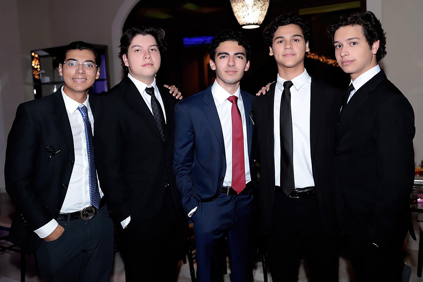 Enrique Faraj, Rodrigo Sorto, Abraham Mahomar, Marc Fietcher y Felipe Sorto.