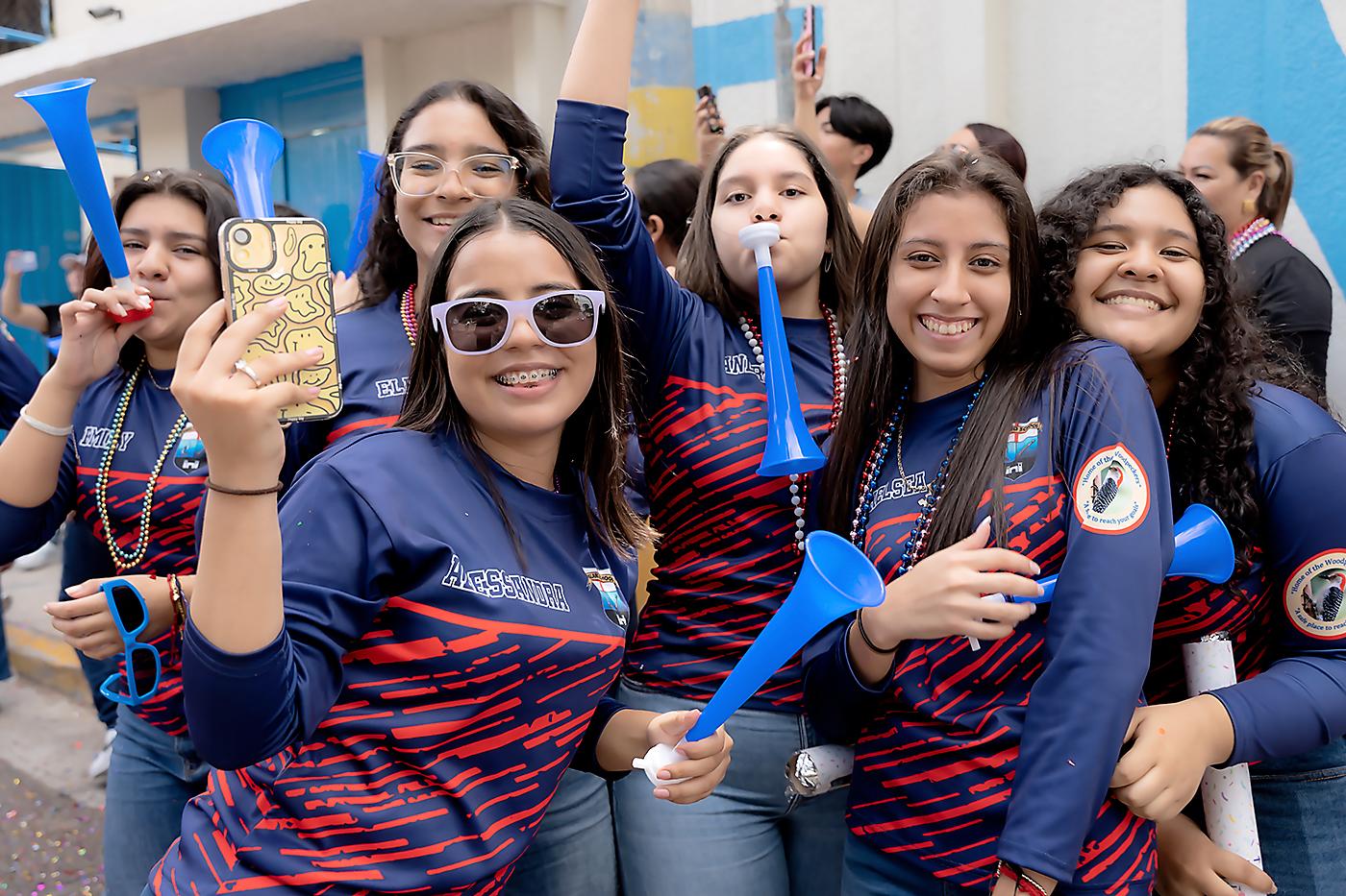 Entrance de los seniors 2024 de England School