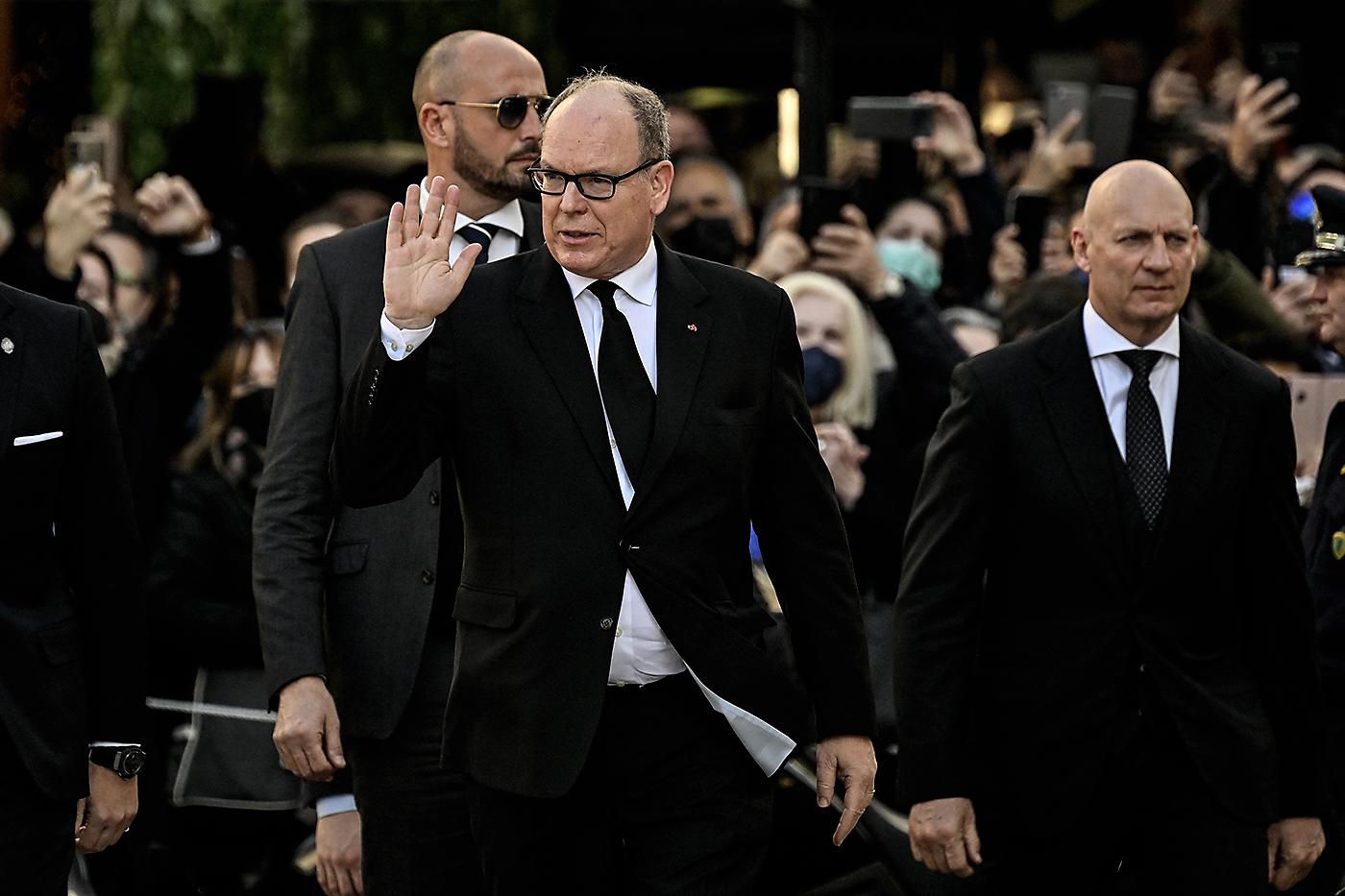 El príncipe Alberto II de Mónaco a su llegada a la Catedral Metropolitana de Atenas