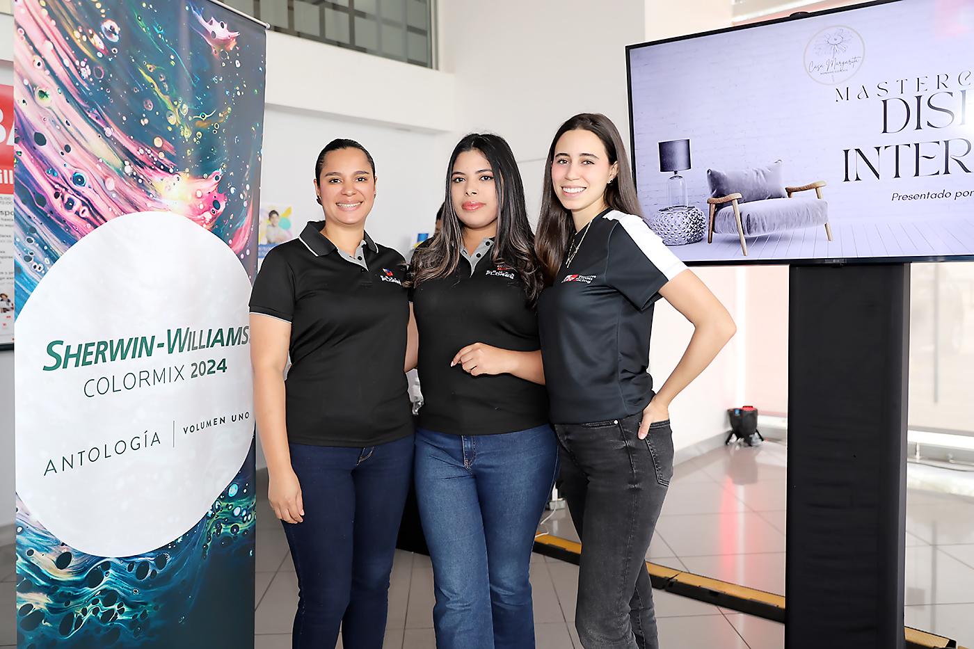  Evelyn Brown y Camila Jalil.