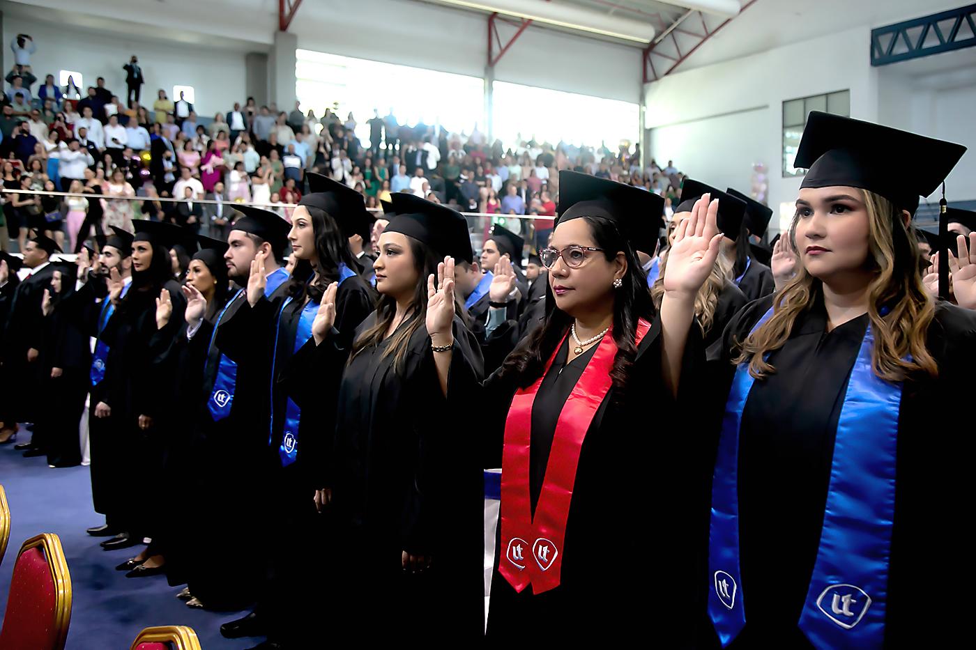 Graduaciones de UNITEC SPS 2024