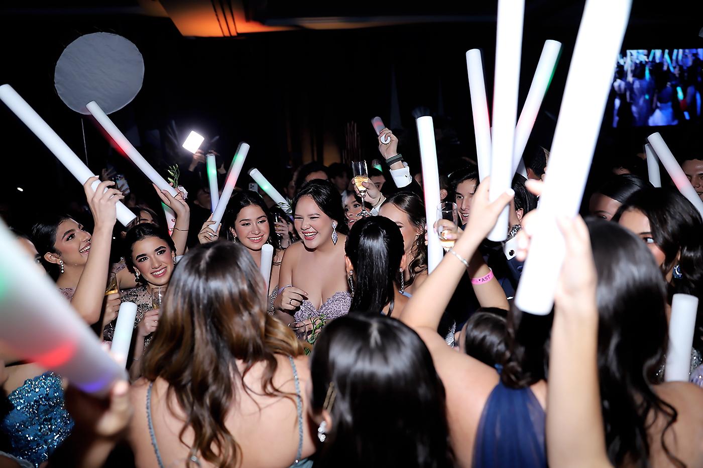 Invitados a la prom de la Escuela Americana de Tegucigalpa 2024