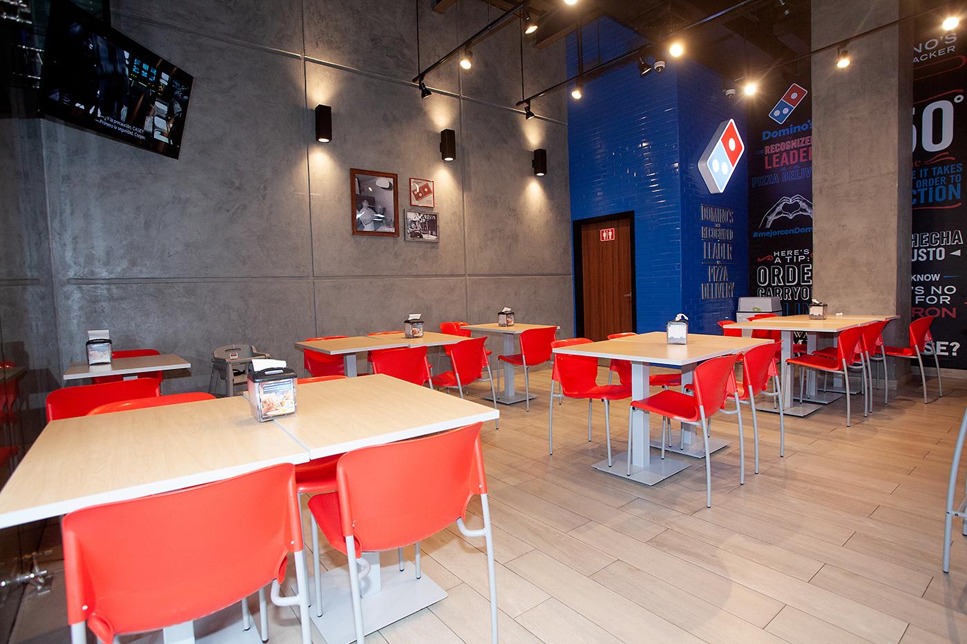Local de Domino’s Pizza.