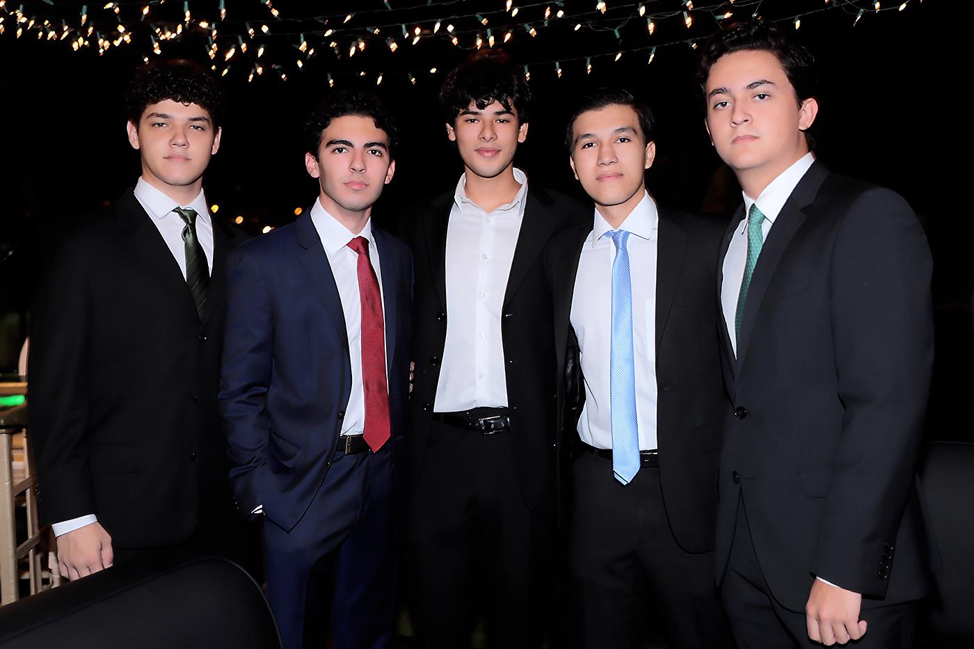 Sebastián Lobo, Abraham Mahomar, Abraham Zarruk, José Luis Ordoñez y Enrique Enamorado.