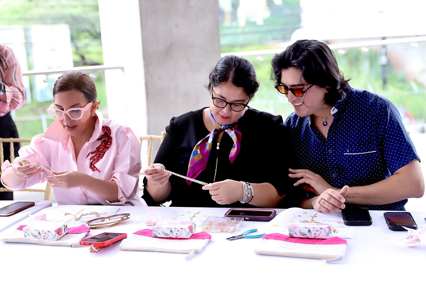 Perfumería Magie junto a Estée Lauder inauguran el mes rosa