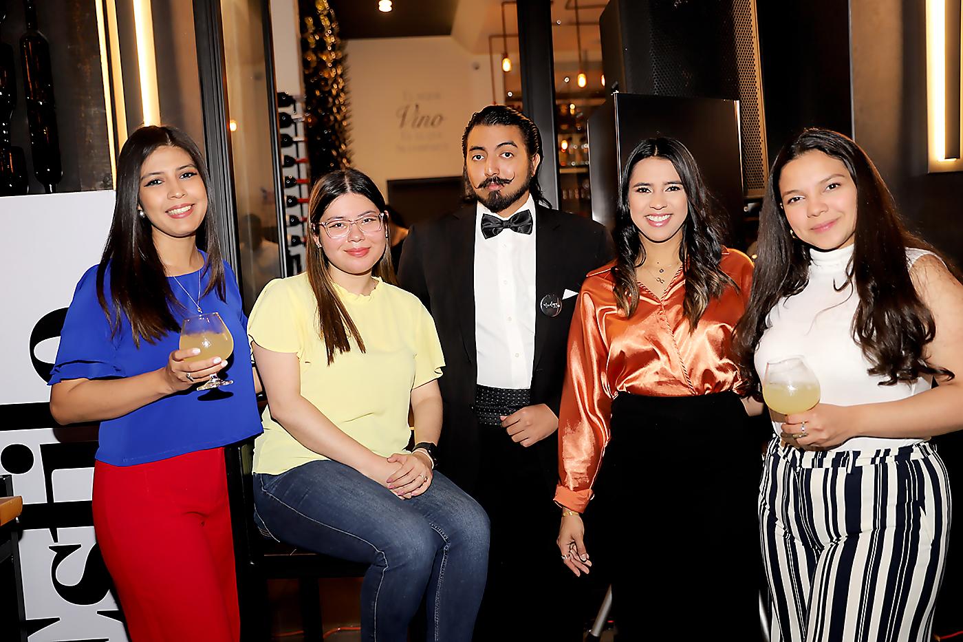 Whisky Lab por Multiplaza y Estilo