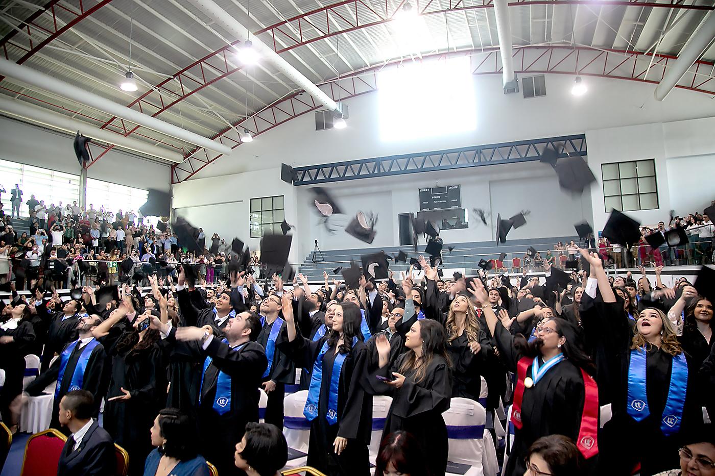 Graduaciones de UNITEC SPS 2024