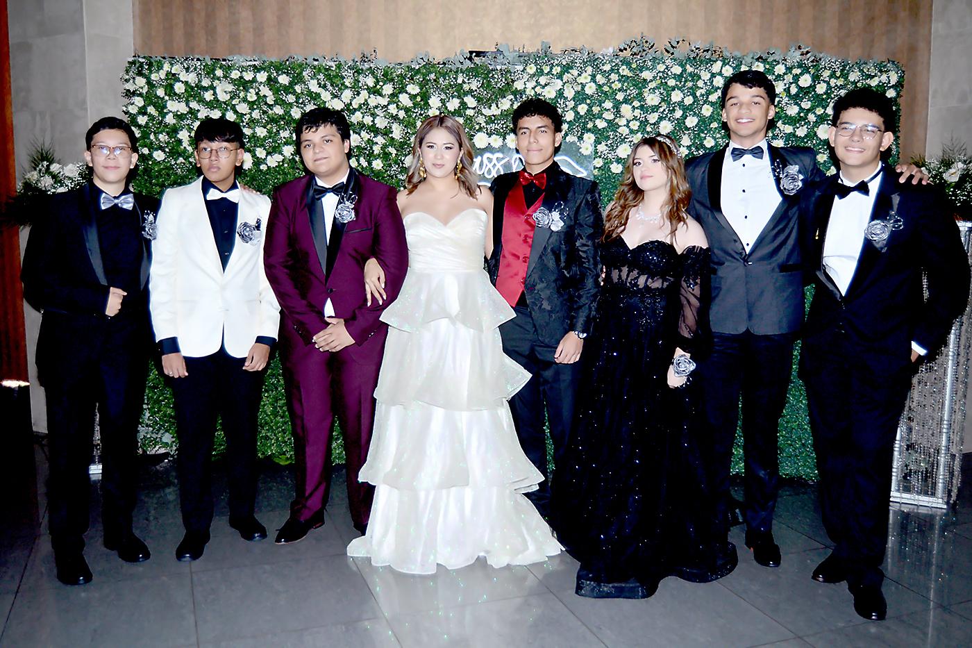 Fiesta de la Prom 2024 de Hillcrest School