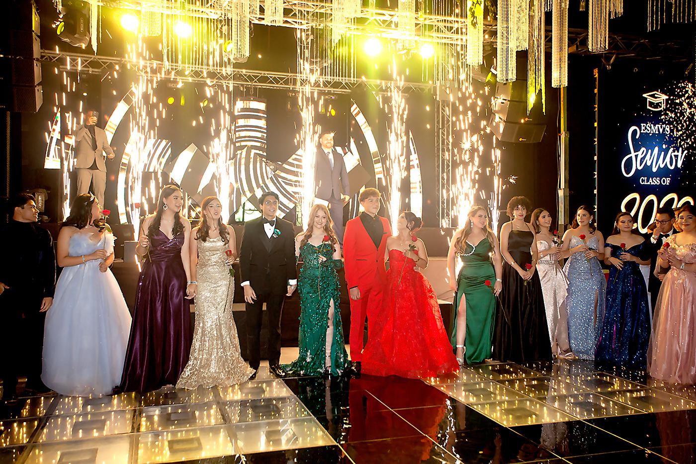 Jorge Arauz, Valeria Ramirez, Alicia Alvarez, Jimena Salazar, Daniel Orellana, Astrid Barahona, Kenneth Flores, Jimena Fernadez, Daniela Altamirano, Ana Lucia Raudales, Andrea Mancia, Fadia Nadra y Allyson Padilla.
