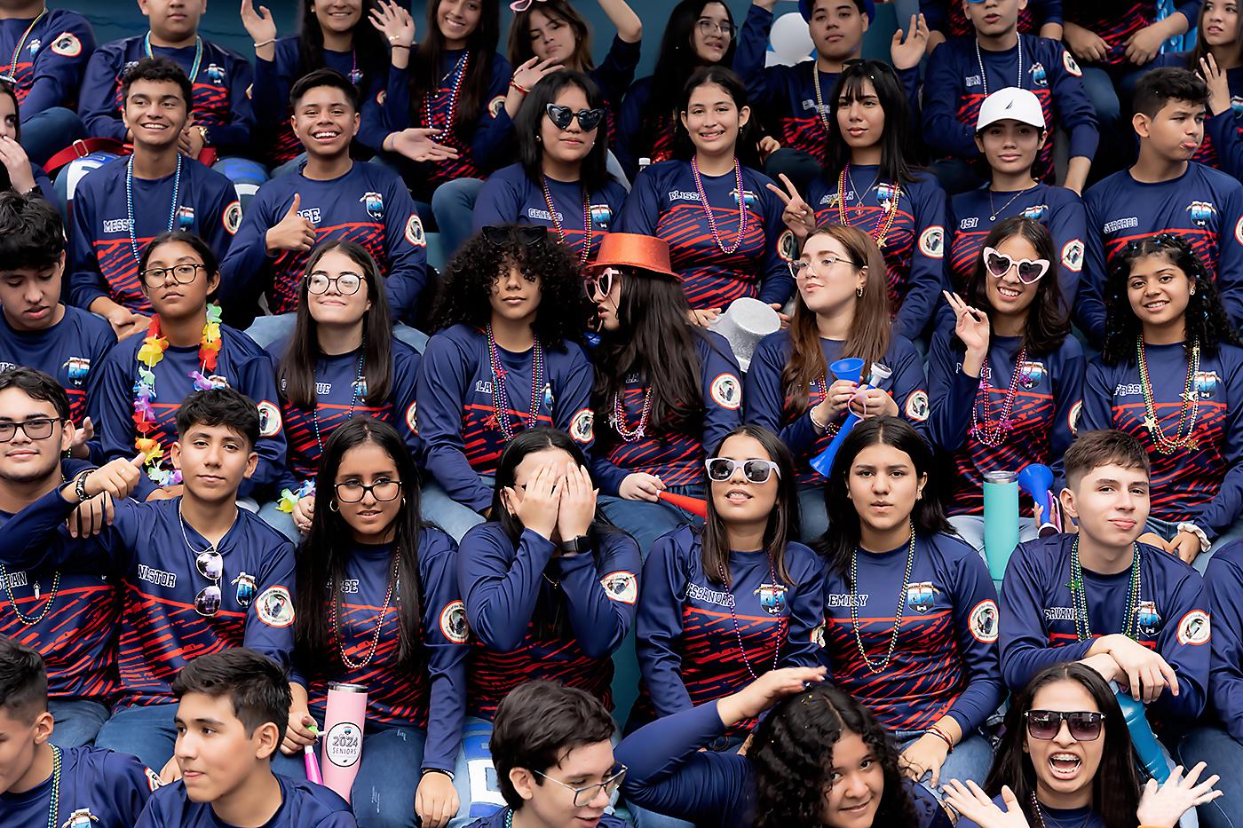 Entrance de los seniors 2024 de England School