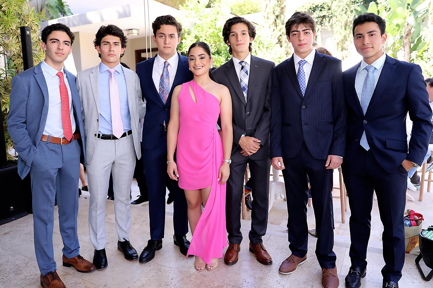 Abraham Mahomar, Marcelo Balsamo, Enrique Enamorado, Daniella Padilla, César Agurcía, Alexei Rumman y Carlos Chinchilla.
