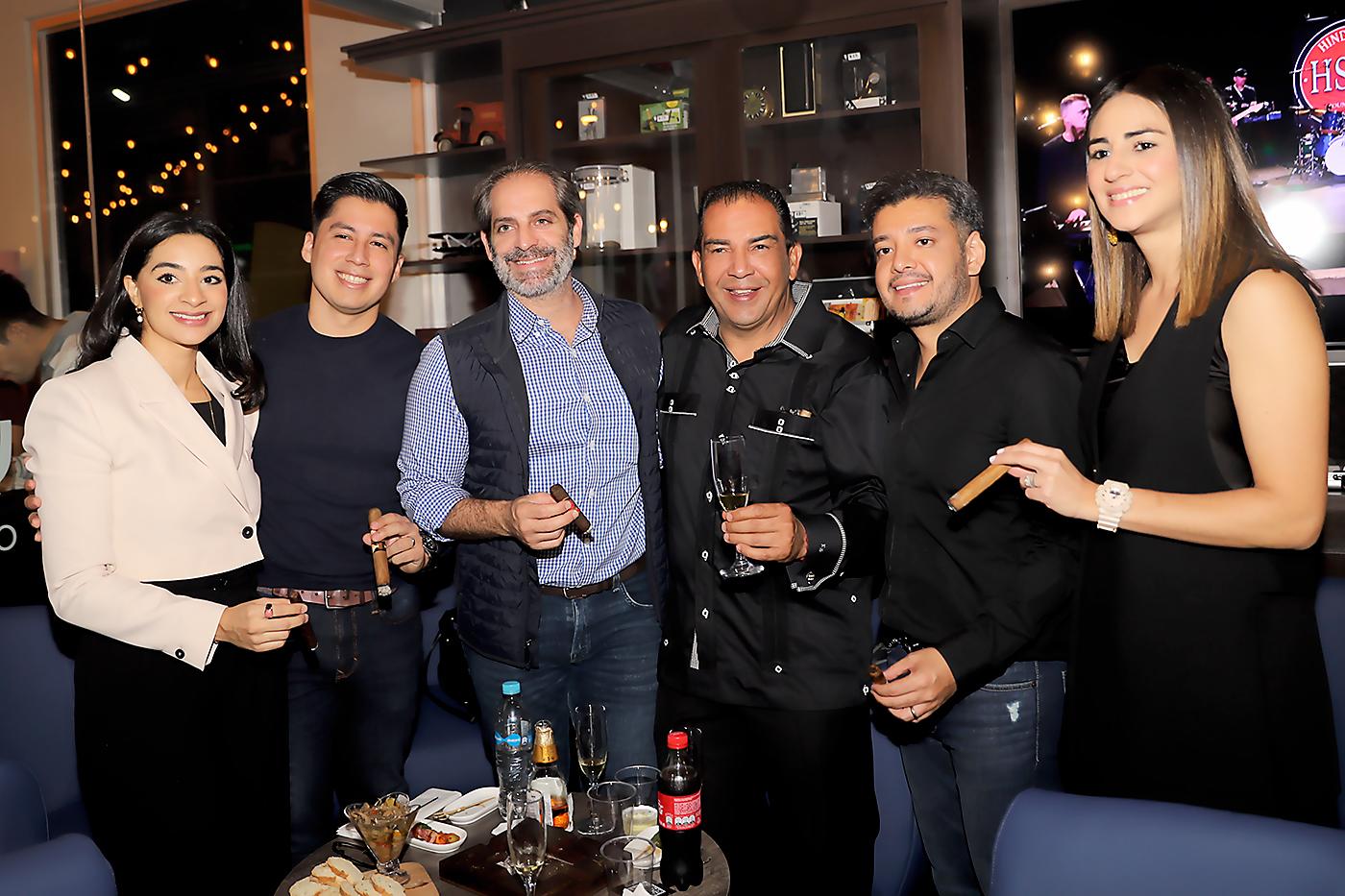 Paola Midence, Sergio Midence, Jail Jalil, Chibly Salamé, David Maldonado y Claudia Álvarez